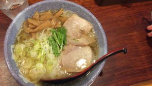 ラーメン　満月